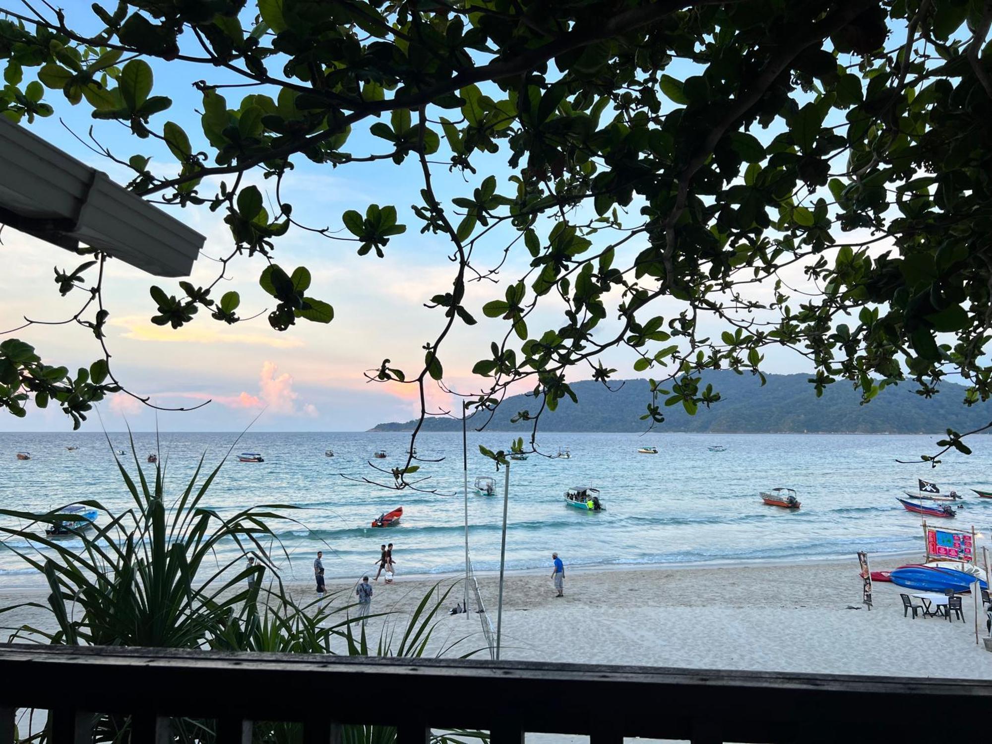 Ohlala Guesthouse Perhentian-øyene Eksteriør bilde
